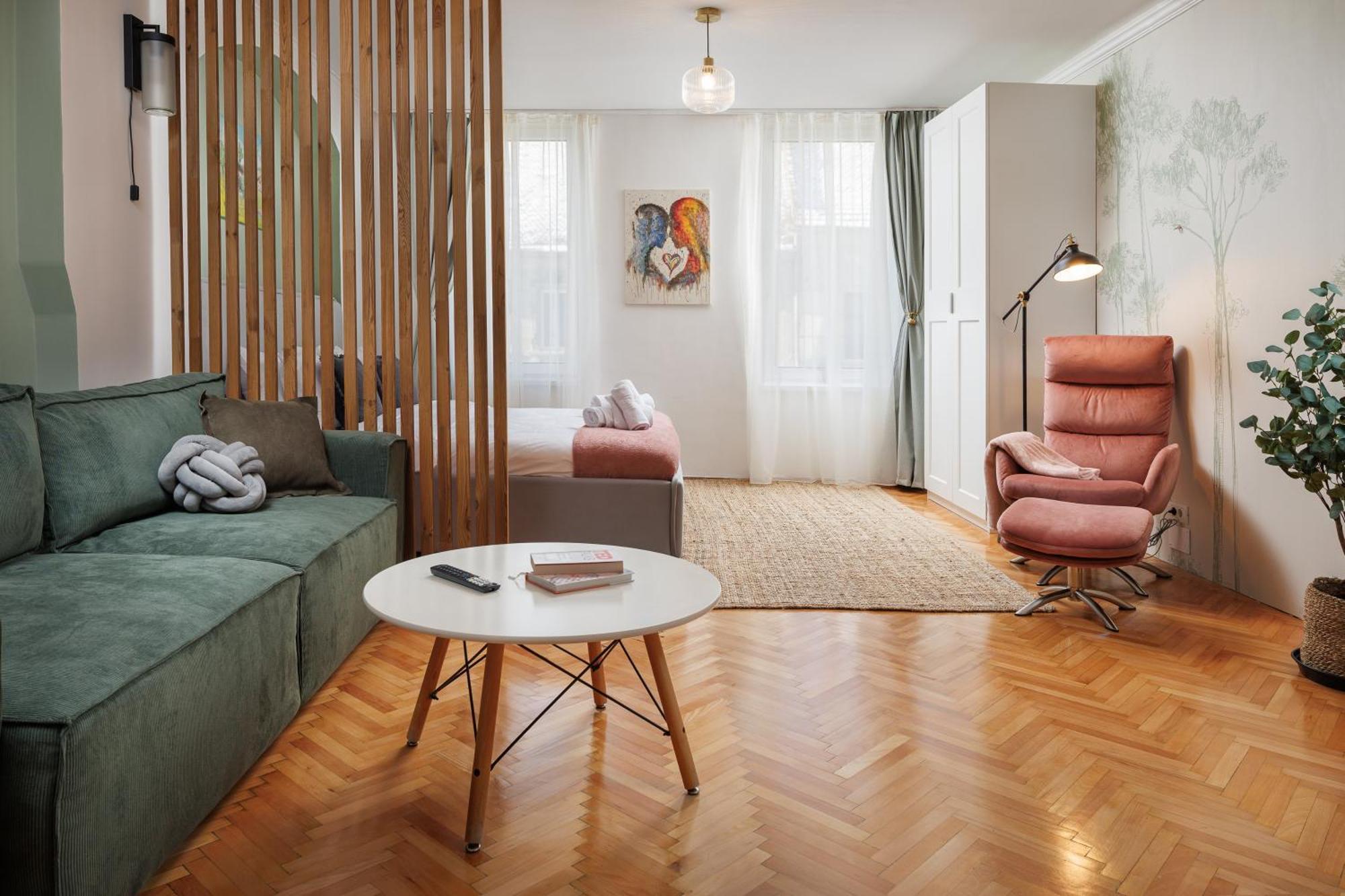 Lunga 16 Guesthouse 2 Брашов Экстерьер фото