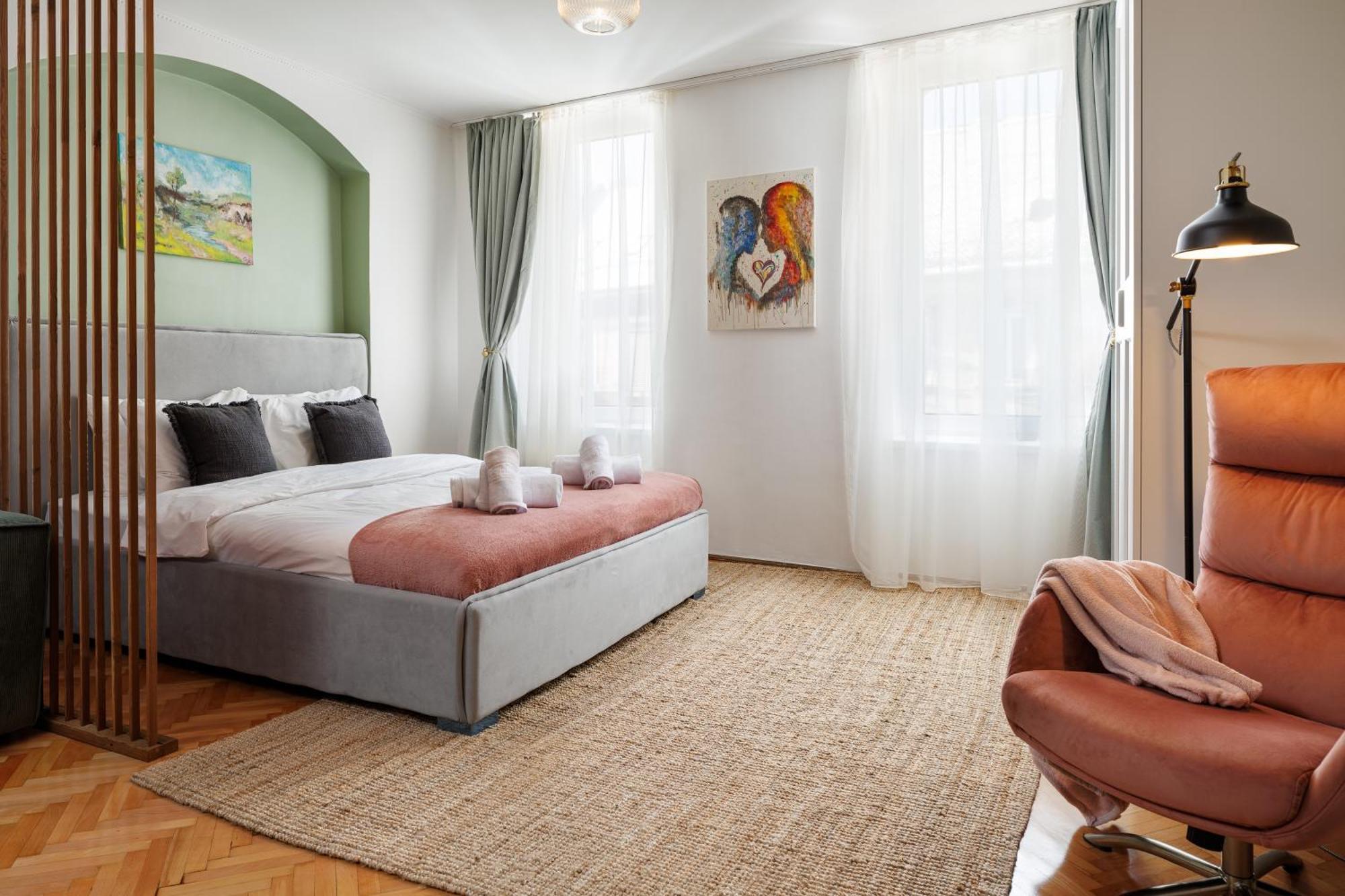 Lunga 16 Guesthouse 2 Брашов Экстерьер фото